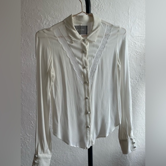 OG Reformation! White Lace Buttoned Blouse, XS - Picture 4 of 15